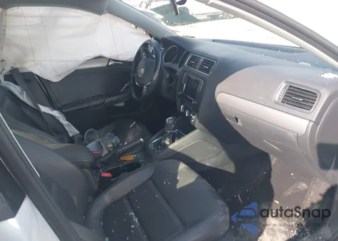 2017 Volkswagen Jetta 1.4T Se z USA, uszkodzony, nr VIN 3VWDB7AJXHM292628